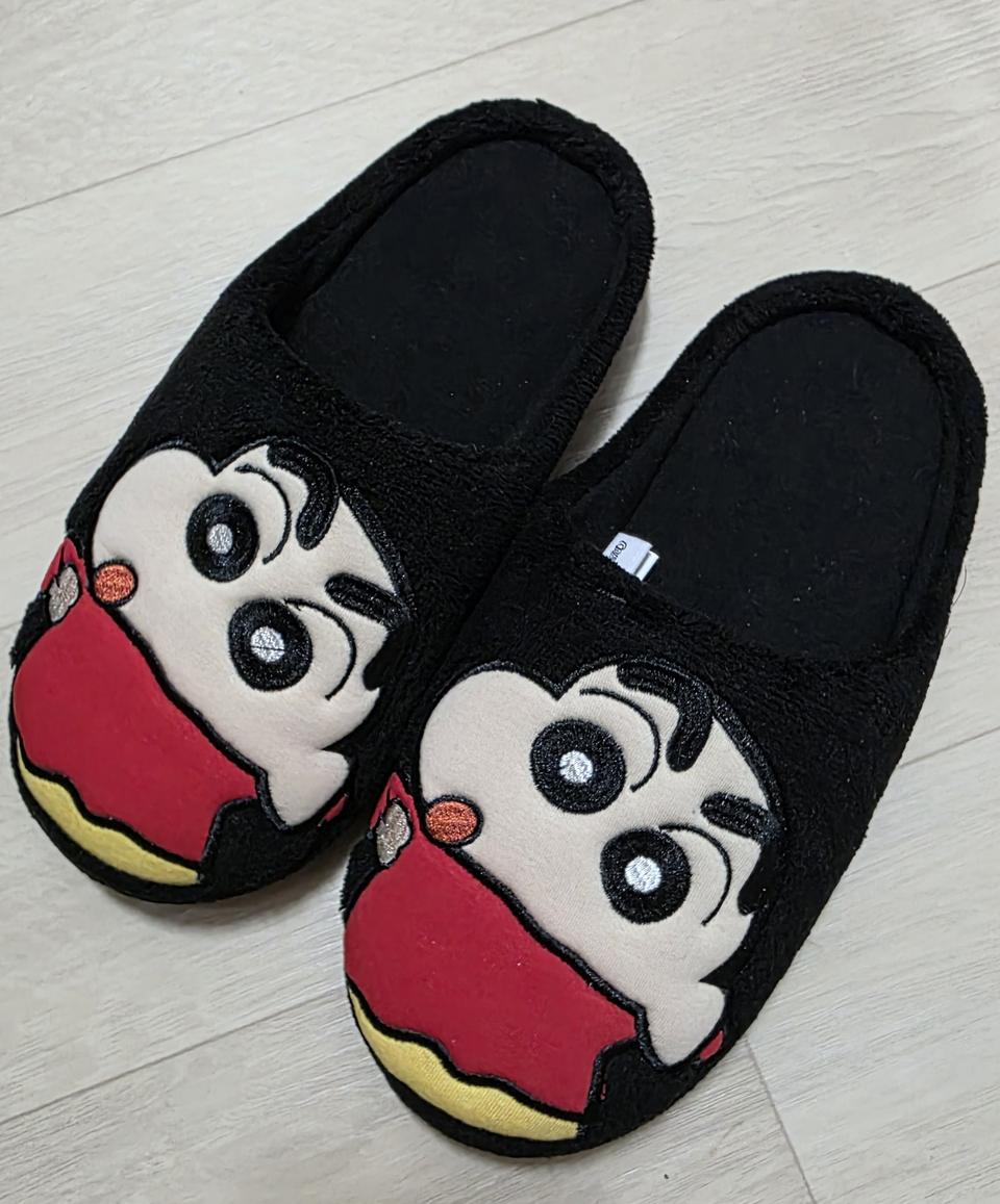 택포 짱구 슬리퍼