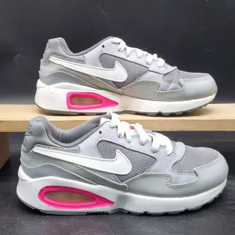 나이키 에어맥스st 여성 운동화230