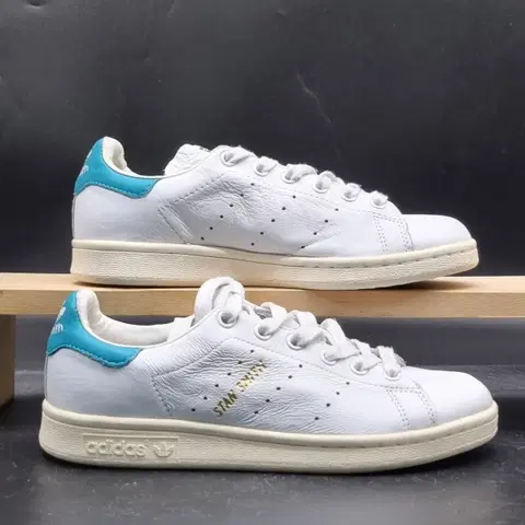 아디다스 스탠스미스 여성운동화220