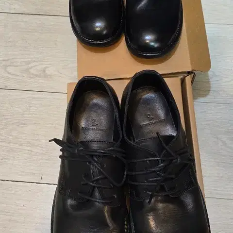 라퍼지스토어 코도반 클래식 플레인 슈즈 구두 275 /240 두켤레 새것