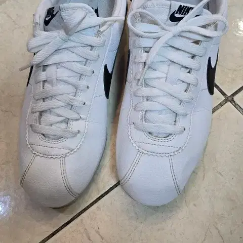 나이키 코르테즈 여성 250 볼 없는분