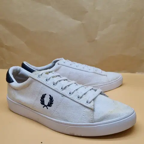 프레드페리 남성스니커즈43 270