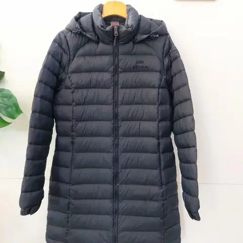 아이더 여성 덕다운 경량롱패딩 블랙 66
