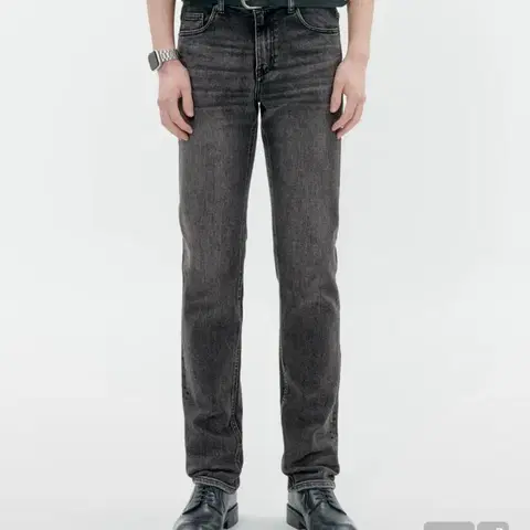 [새상품] 피스워커 fade out 흑청 데님팬츠