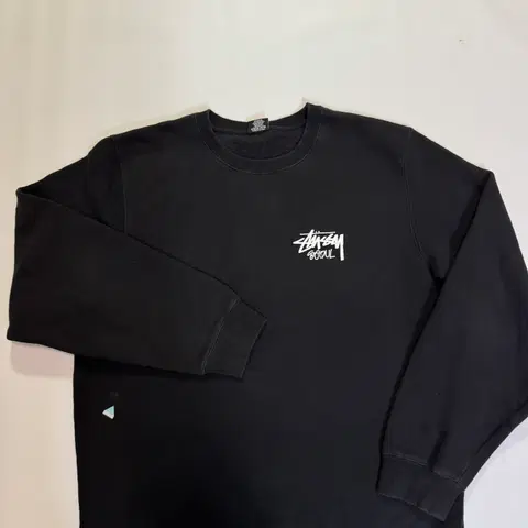 스투시 서울 검정 맨투맨(XL 사이즈)