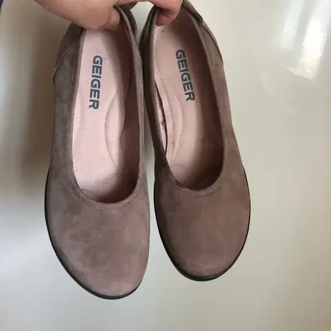 GEIGER 가이거 스웨이드 구두235