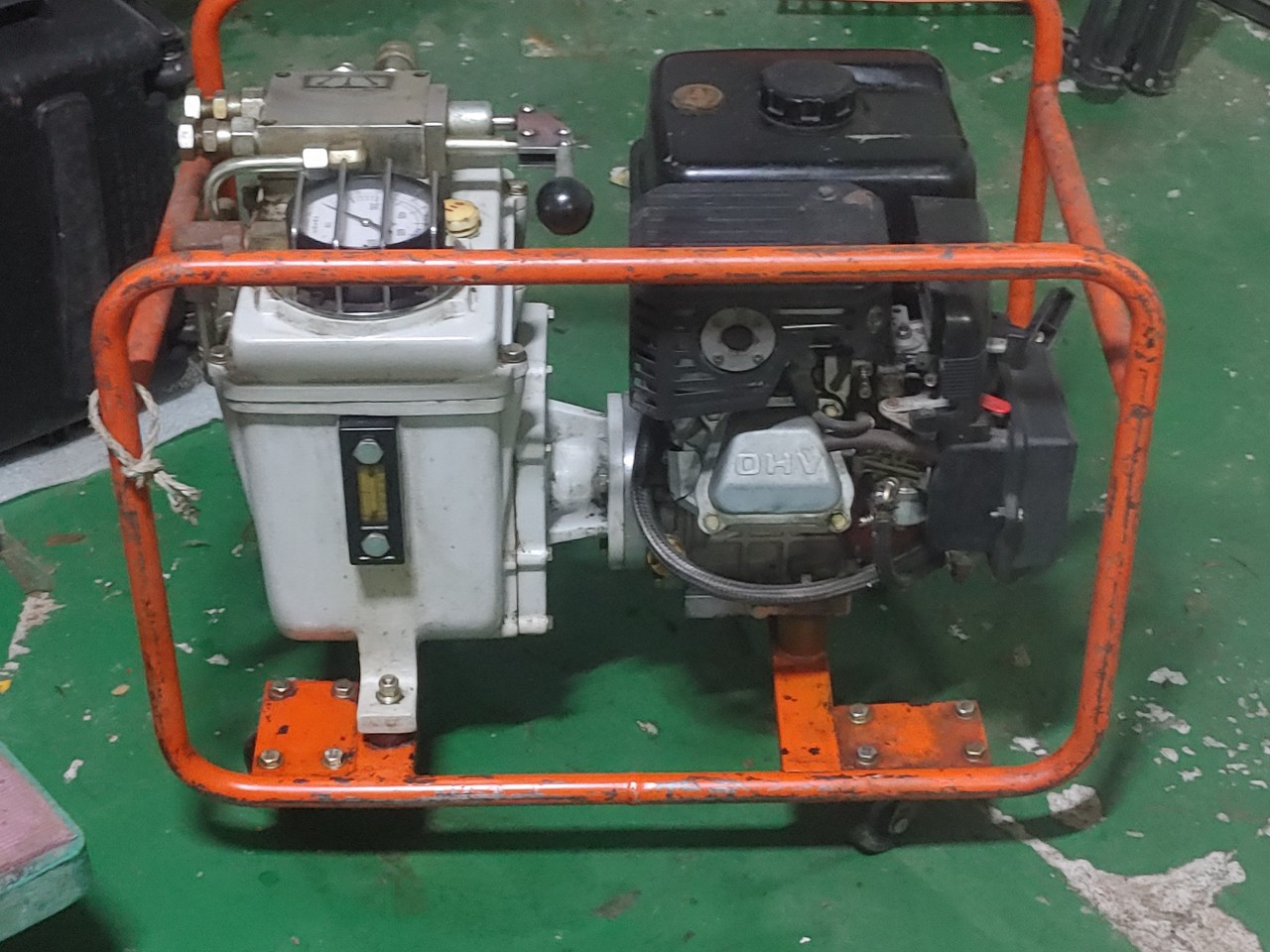 뱅가드 엔진 유압펌프 대형 유압 압착기