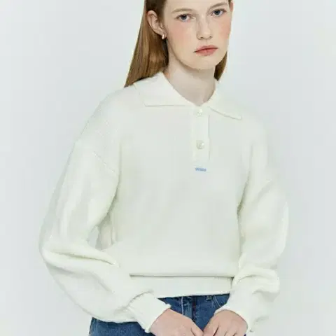 게스 카라넥 니트 스웨터