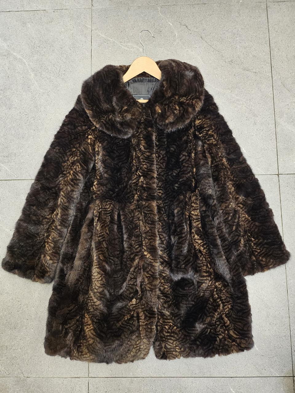 Klever by Jindo 진도 끌레베 밍크 코트 66