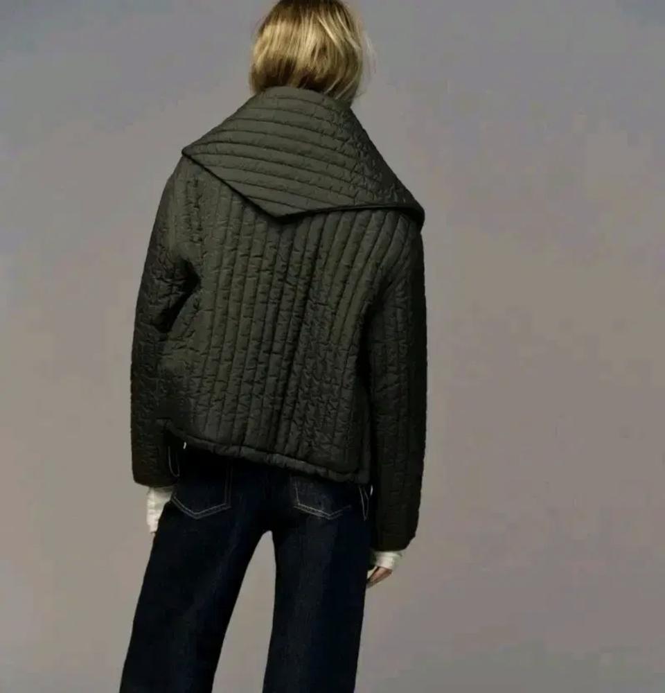 새상품)자라 패딩(머플러 탈부착)