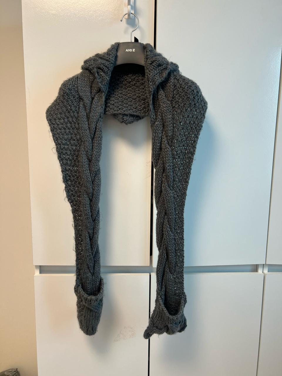회색 니트 목도리 후디모자