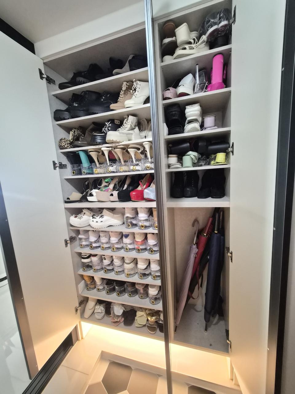 구두.운동화.신발.부추.하이힐.단화.슬리퍼.