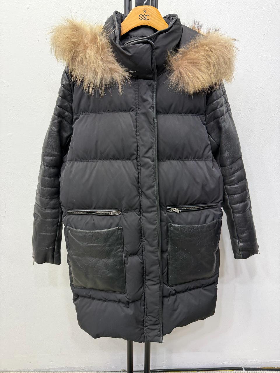 정품) 마쥬 블랙 가죽 패치 폭스퍼 패딩 1