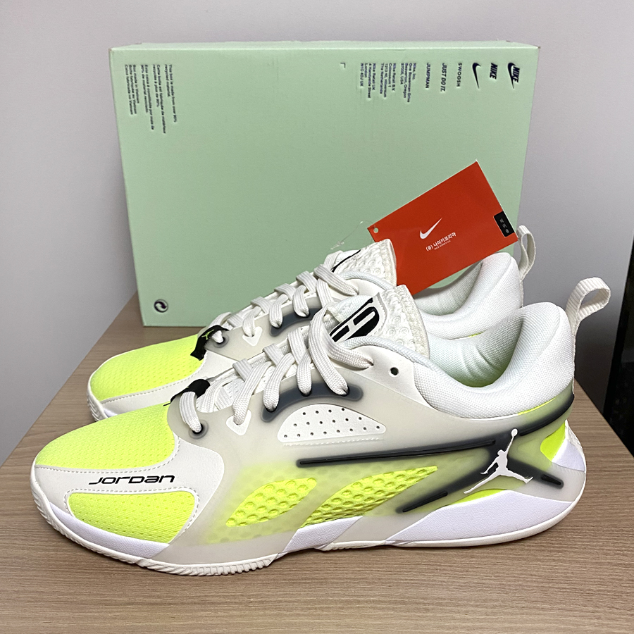 (새제품) 나이키 조던 Heir 270mm 운동화 농구화 정품