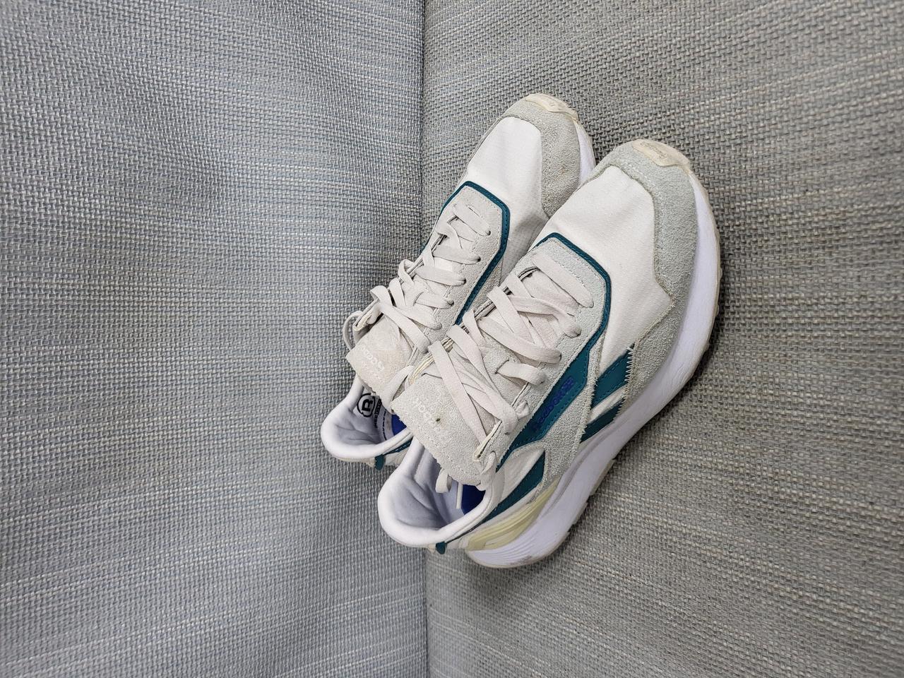 리복 운동화 260