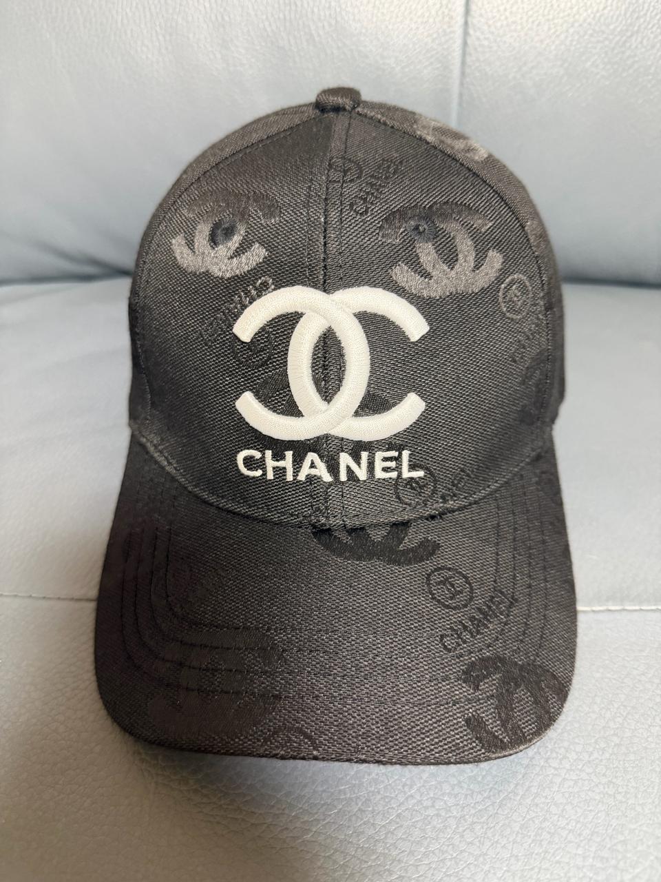 샤 로고 캡 모자