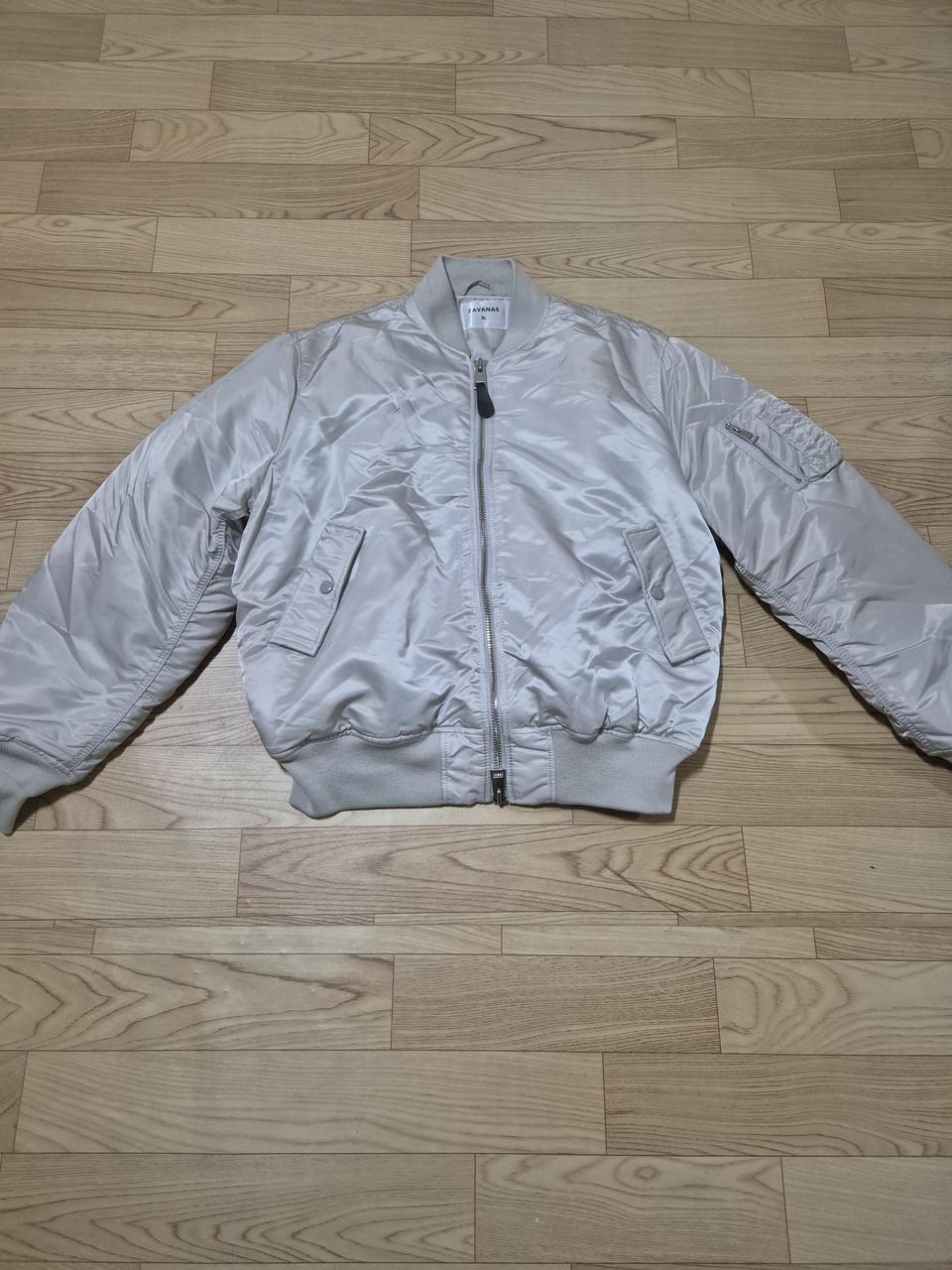 자바나스 항공점퍼