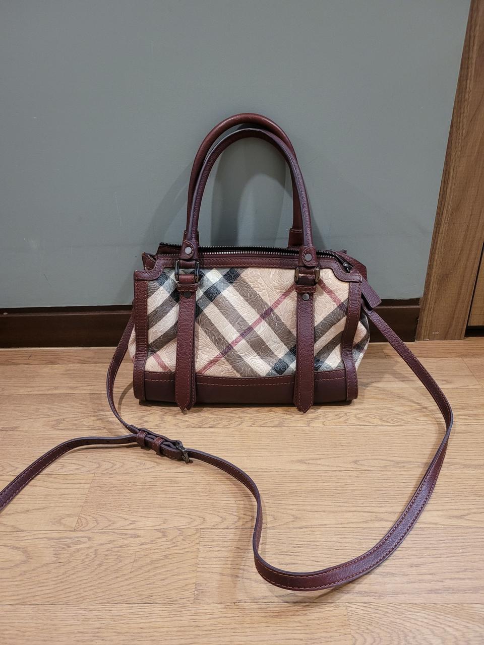 버버리 토트크로스백