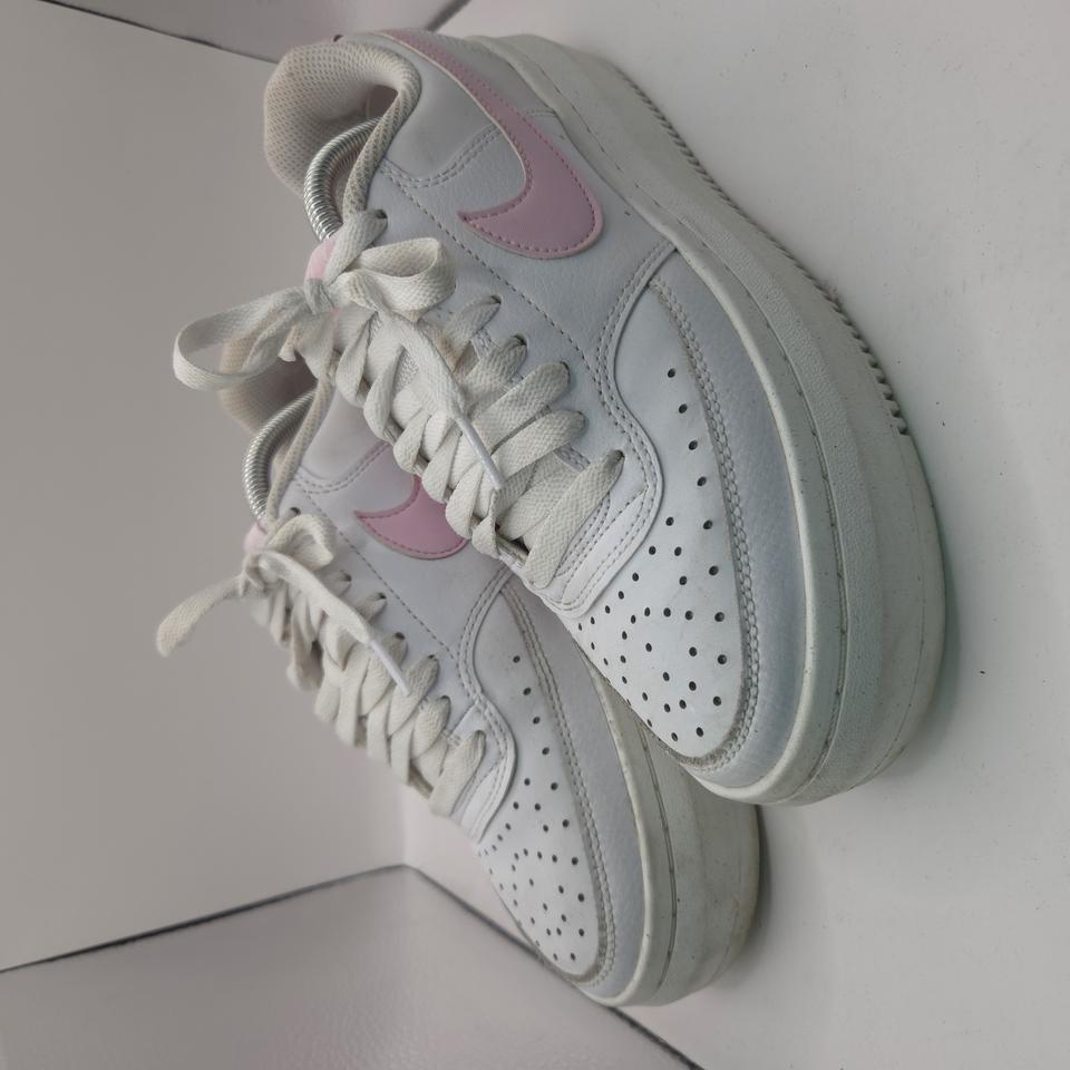 250 나이키 코트 비전 레더 화이트 핑크 키높이 운동화 스니커즈