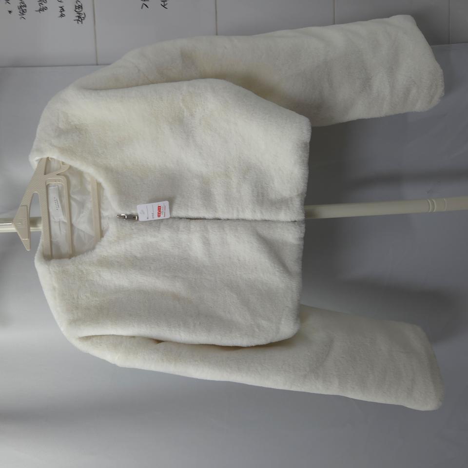 44-55/114 크롭 퍼 자켓 화이트