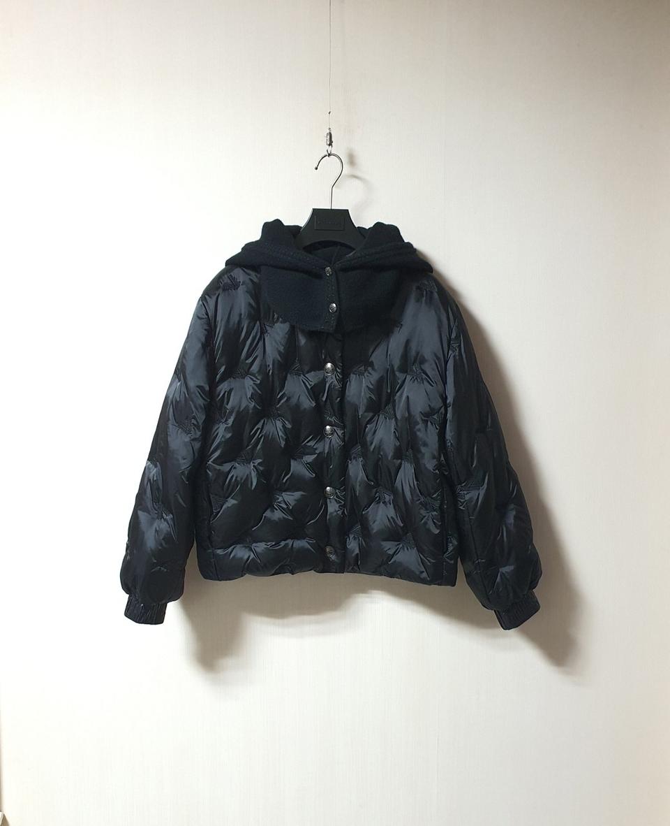 미샤 MICHAA 자수 디테일 구스 다운 패딩 55 사이즈 정품