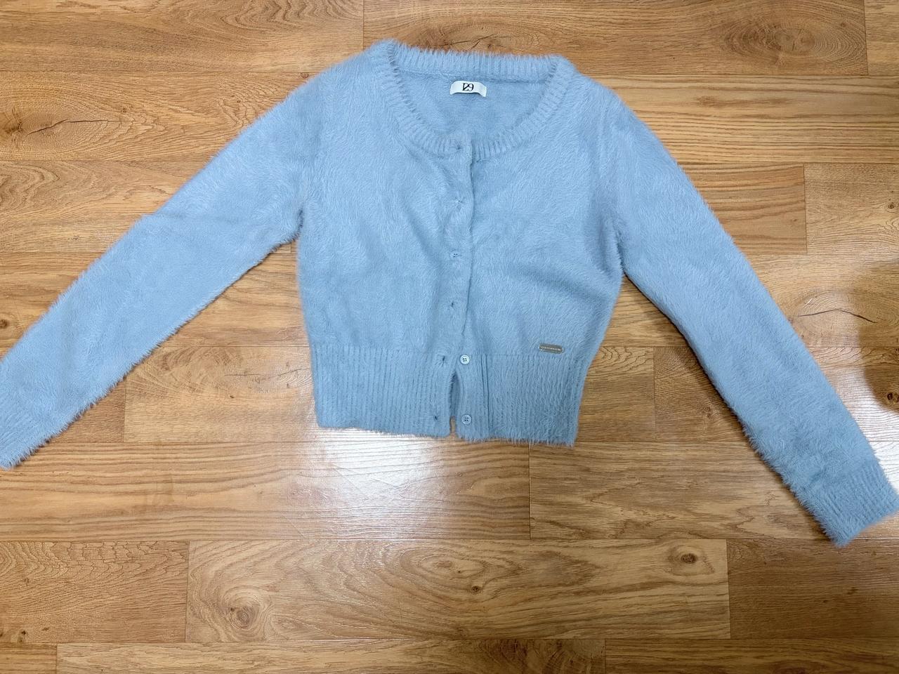 일리고(ILLIGO) 앙고라 로고 라운드 가디건