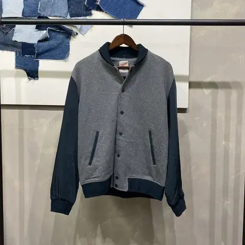 (105) 에잇세컨즈 캐주얼 스트릿 바시티 야구잠바 자켓