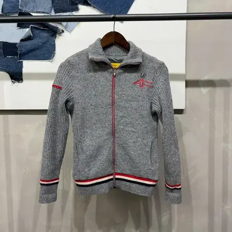 (90) 루이까스텔 여성 골프 스포츠 방풍 니트 집업 자켓