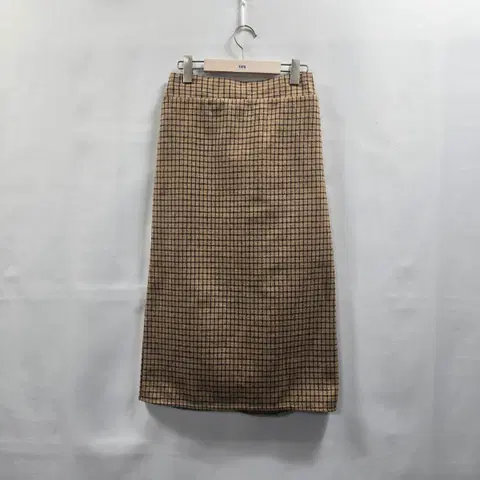 1079 [yang pa]체크 패턴 미디 스커트