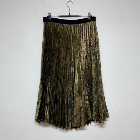 SJSJ 골드 플리츠 스커트