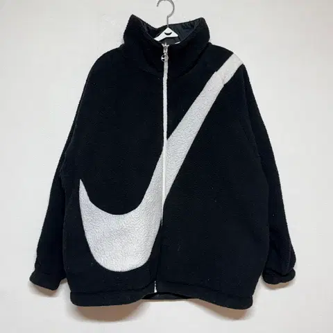 나이키 양면 덤블 점퍼 M