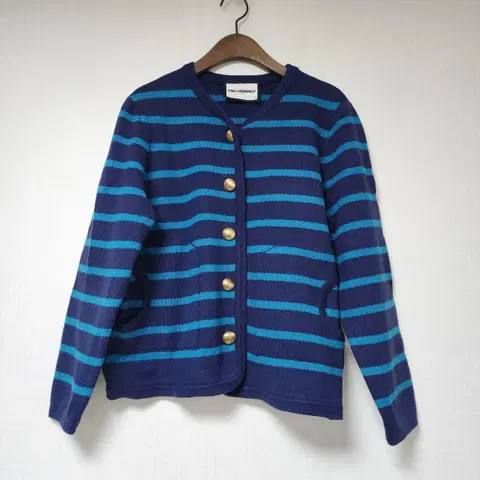 칼 라거펠트 스트라이프 가디건 77