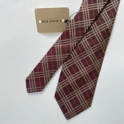 택달린 버버리 노바체크 명품 정품 넥타이 (Burberry)8.4cm