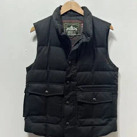 헤지스 남성 패딩 조끼 블랙 100사이즈
