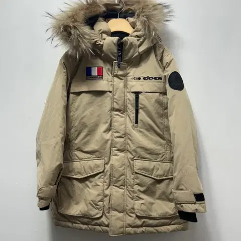 아이더 패딩 코트 베이지색 퍼 후드 키즈 130사이즈