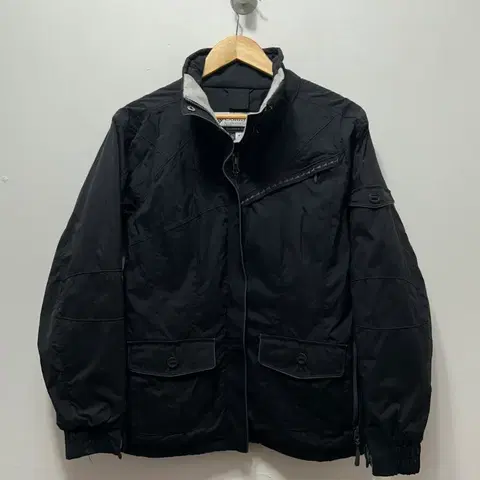 컬럼비아 블랙 여성 바람막이 자켓 S