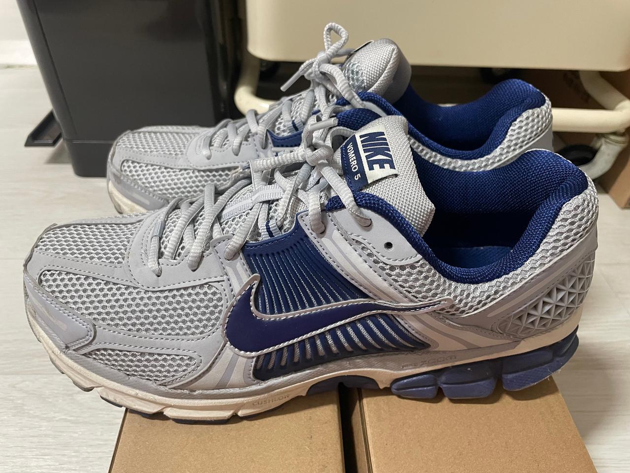 나이키 줌 보메로 5 290 / zoom vomero 5