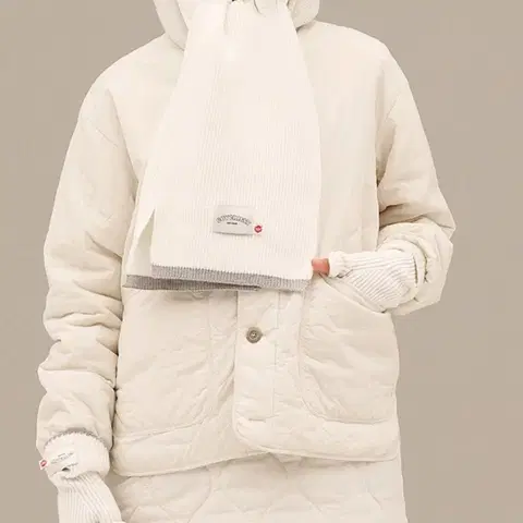 커버낫 숏 퀄팅 자켓 에크루 s