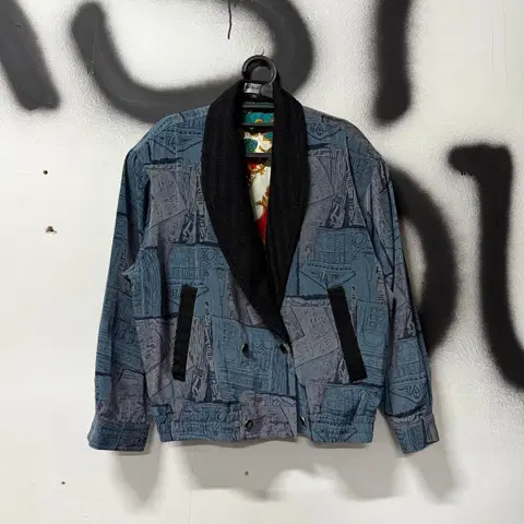 VTG 빈티지 에스닉 바로크 풀 패턴 퀼팅 더블 버튼 블루종 자켓