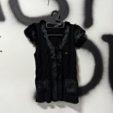 VTG 빈티지 리얼 래빗퍼 트리밍 베스트