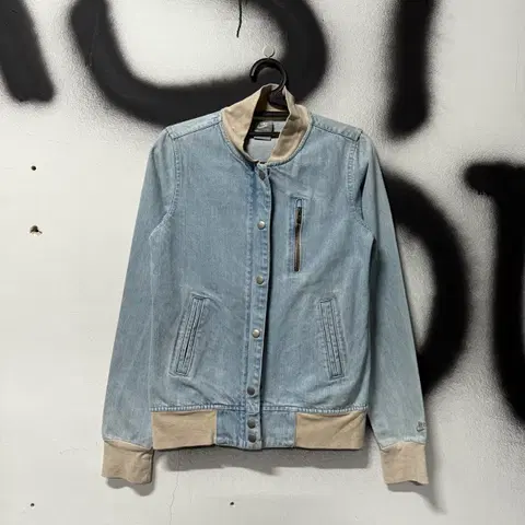 나이키 스몰 스우시 디트로이어 데님 블루종 자켓