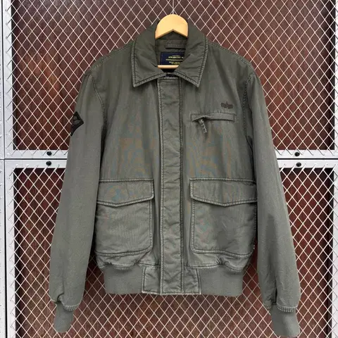 알파인더스트리 A1 봄버 자켓 항공점퍼 카키 M