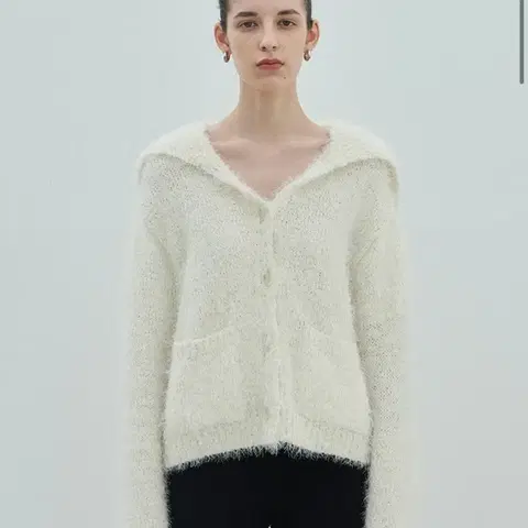 다이애그널 세일러 퍼 니트 가디건