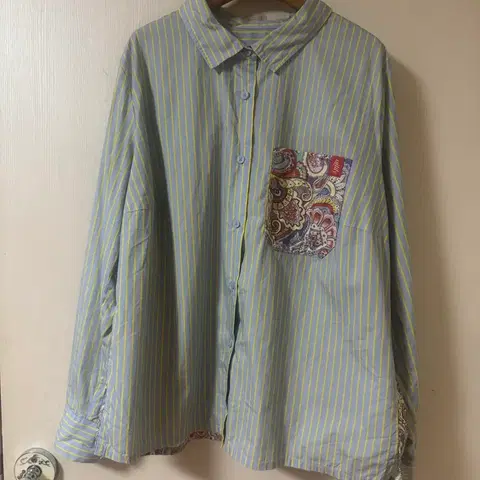 [24ss] 오일릴리 하늘색 스트라이프 셔츠