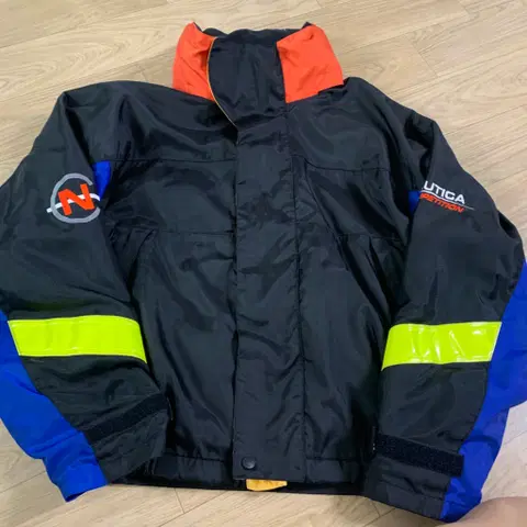 S/100+)Nautica 노티카 빈티지 바람막이 자켓
