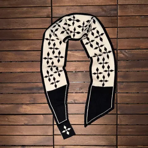 패턴 리버시블 쁘띠 머플러