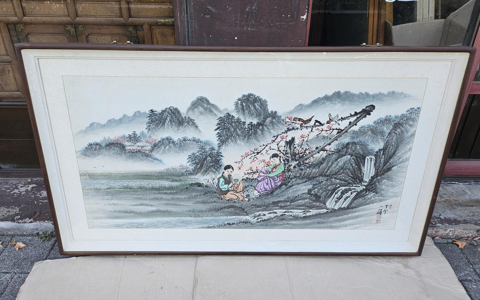 선남 선녀 모습의 산수문 대형그림 액자