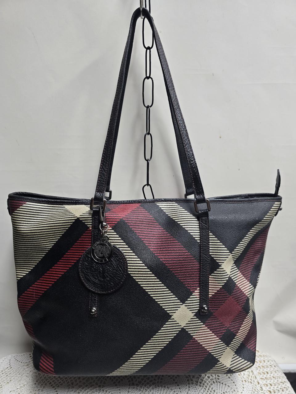 닥스 클래식패턴 숄더백