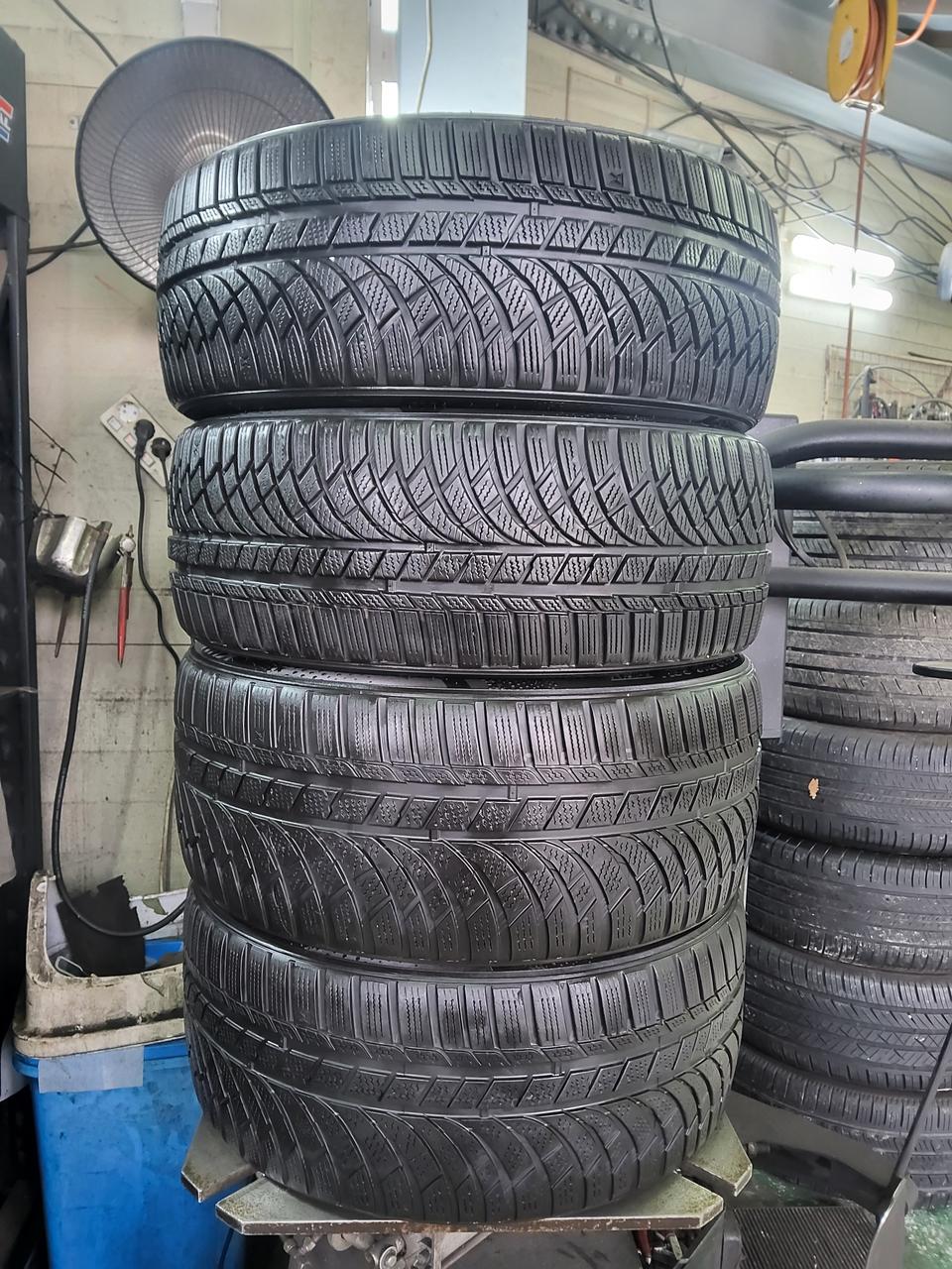 225 45 18,255 40 18 윈터타이어 중고