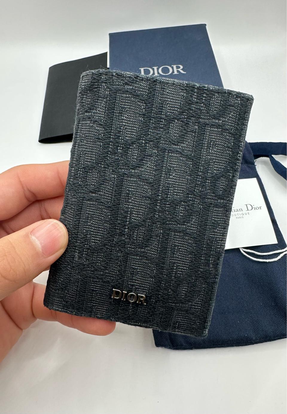 디올 오블리크 오거나이저 카드지갑